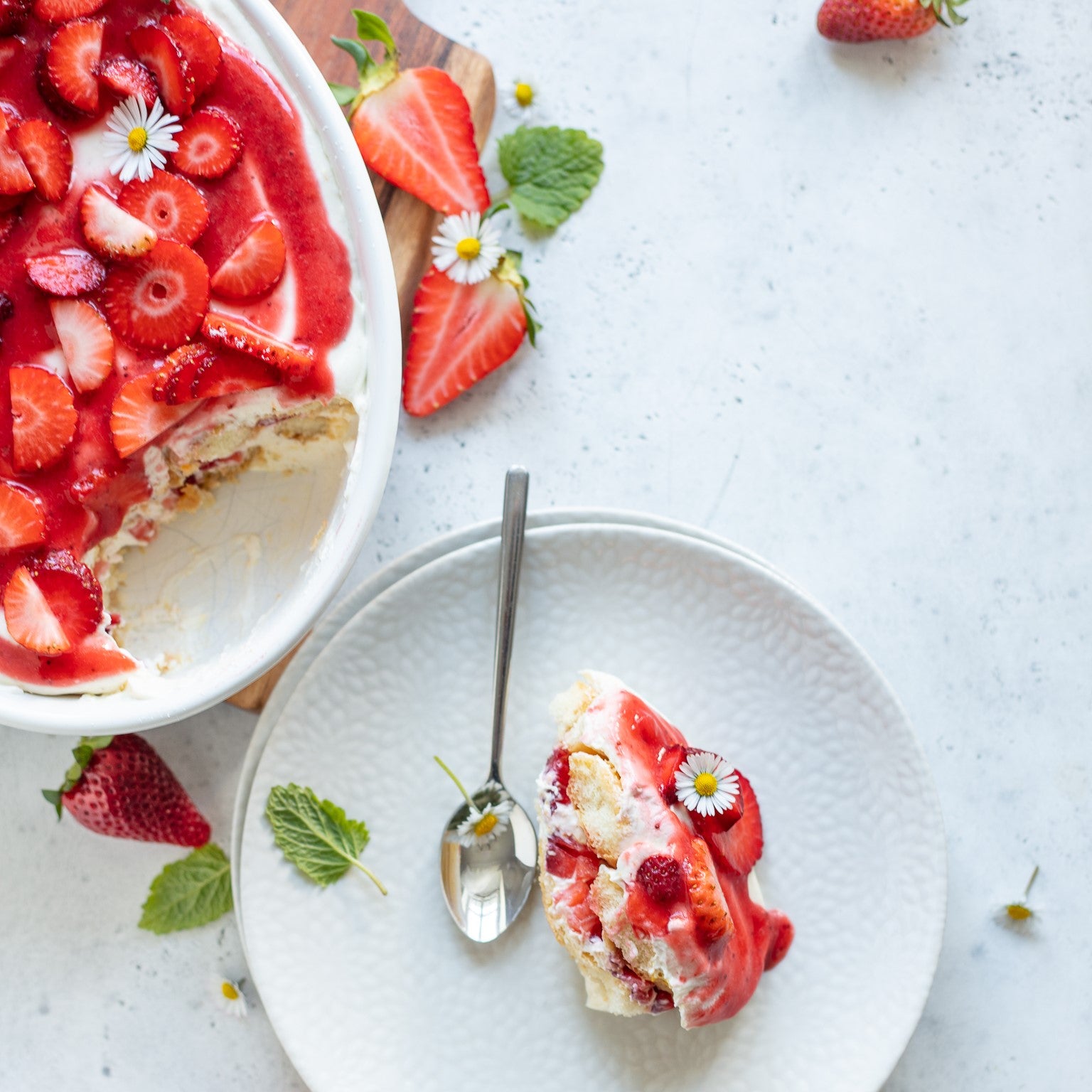 Sommerliches Erdbeertiramisu mit Orange