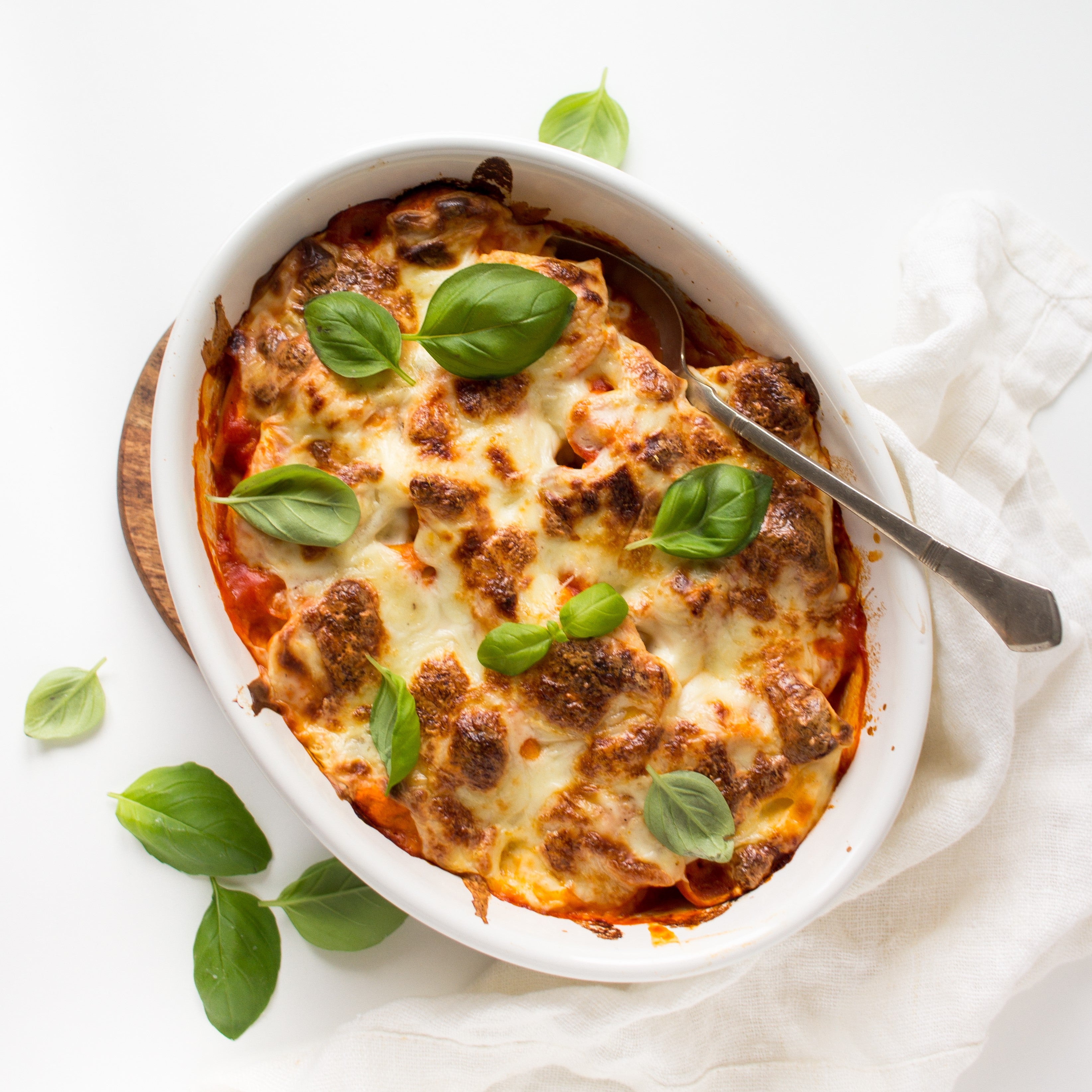 Überbackene Tortelloni mit Mozzarella